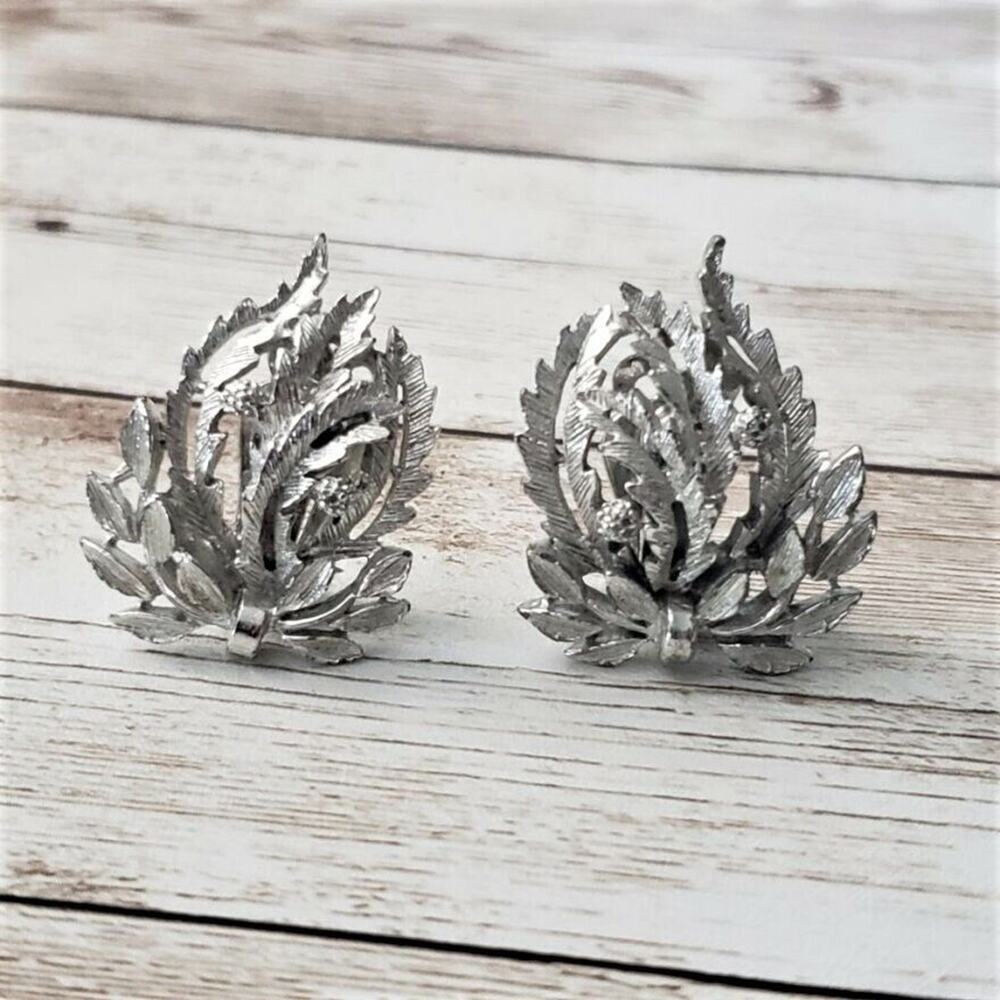 Vintage Clip On Earrings Large Cluster of Leaves Silver Tone Statement